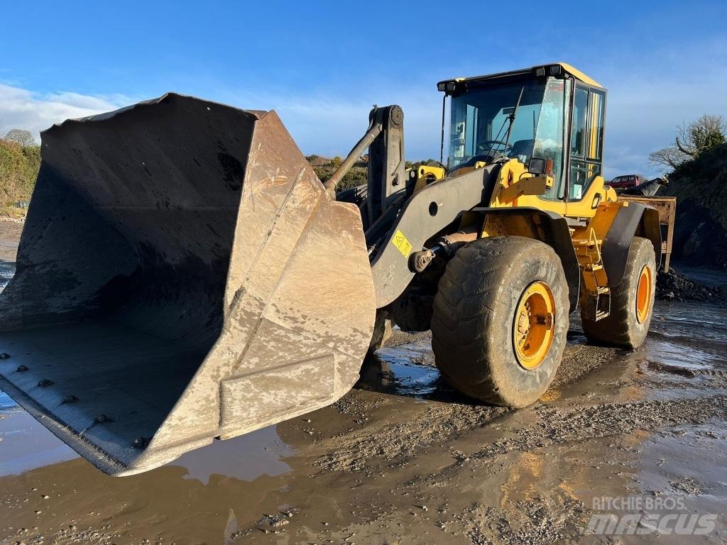 Volvo L 120 F Chargeuse sur pneus