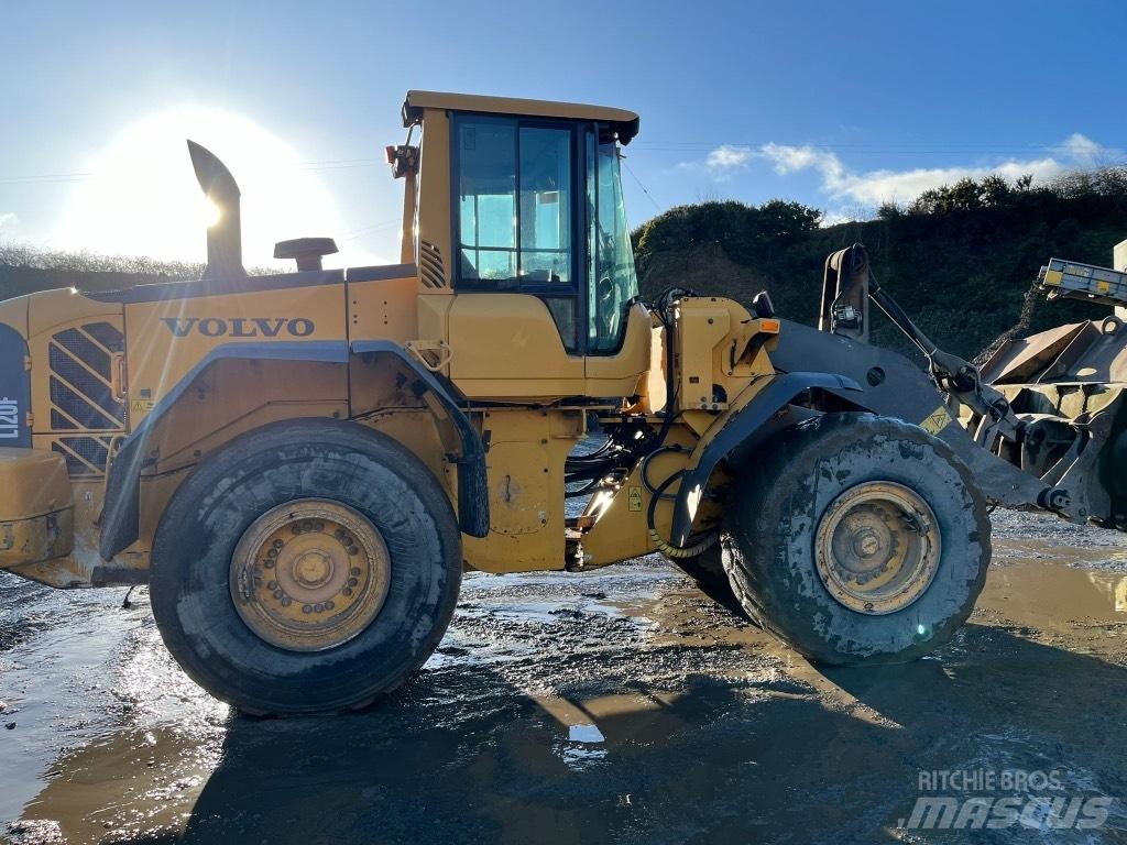 Volvo L 120 F Chargeuse sur pneus