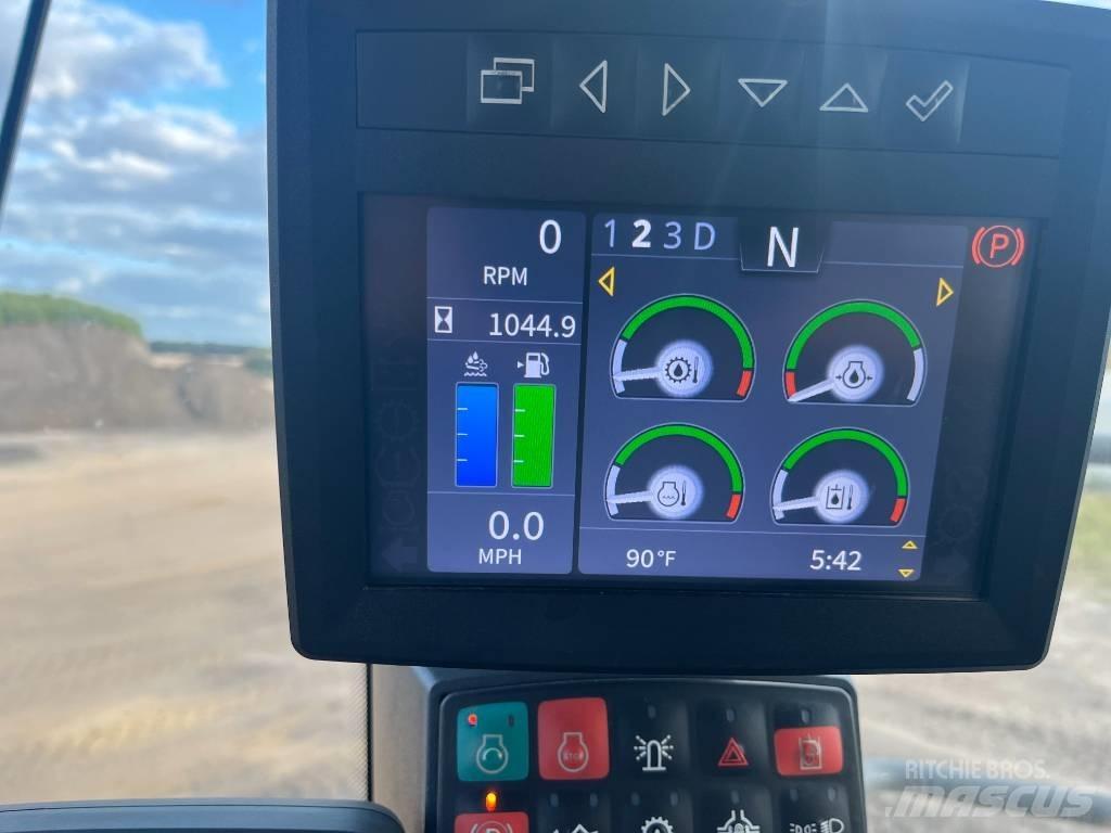 DEERE 724P Chargeuse sur pneus