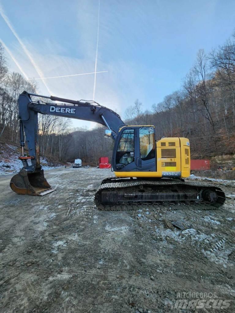 DEERE 245G LC Pelle sur chenilles