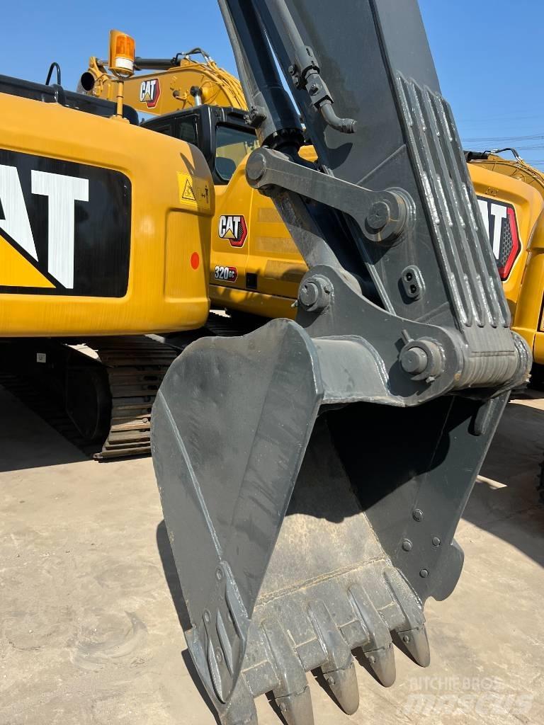 Volvo EC170 Pelle sur pneus