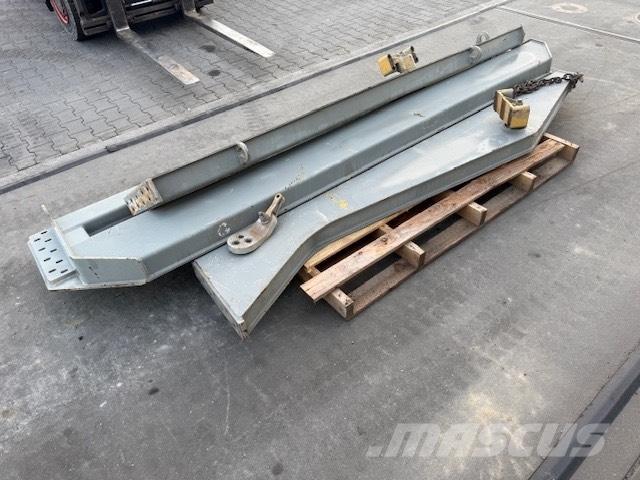 CAT 740 TAILGATE Tombereau articulé