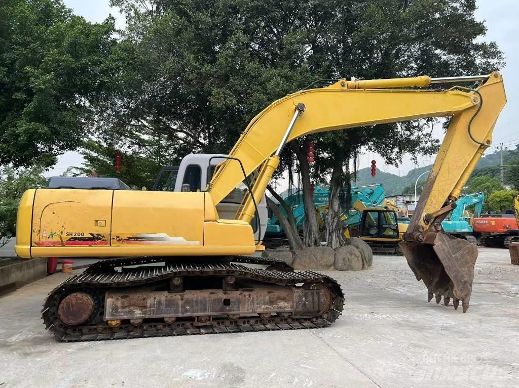 Sumitomo SH200Z3 Pelle sur chenilles