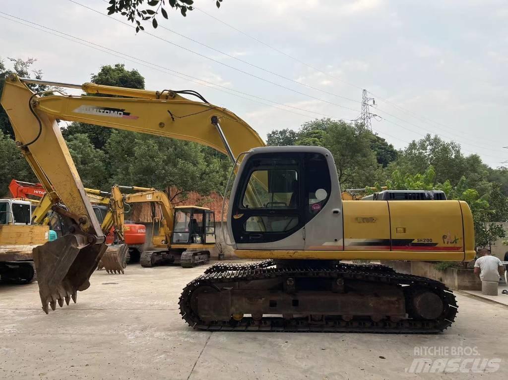 Sumitomo SH200Z3 Pelle sur chenilles