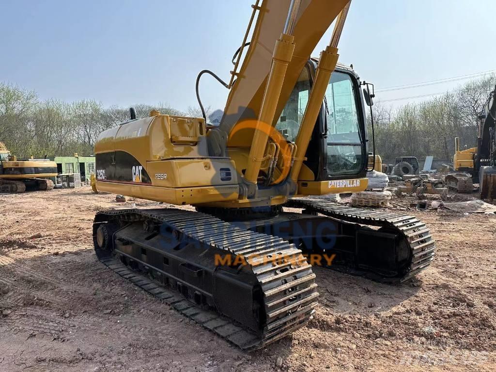 CAT 325 CL Pelle sur chenilles