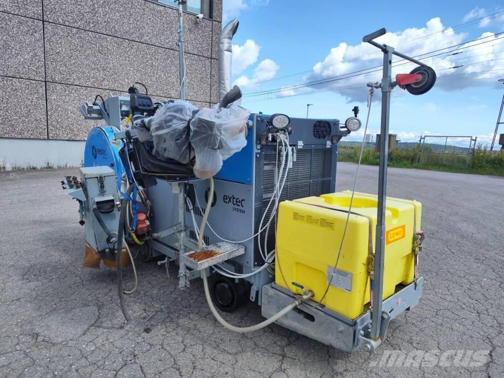  UNICUT 600 FLOOR SAW Scie à roche et béton