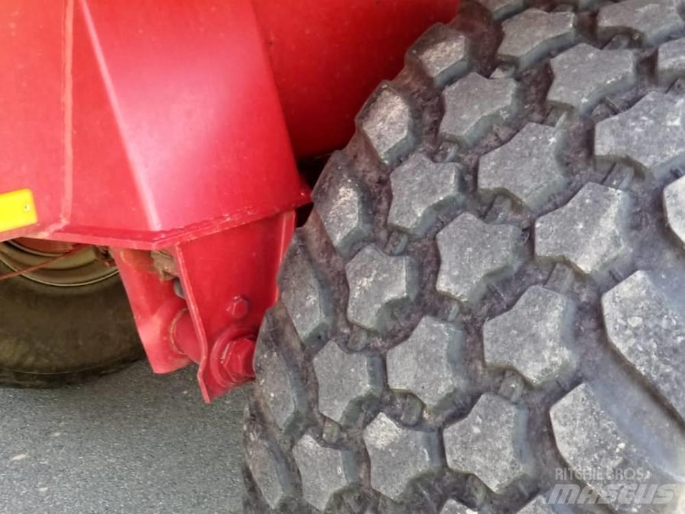 Krampe Big Body 550 Semi remorque plateau ridelle