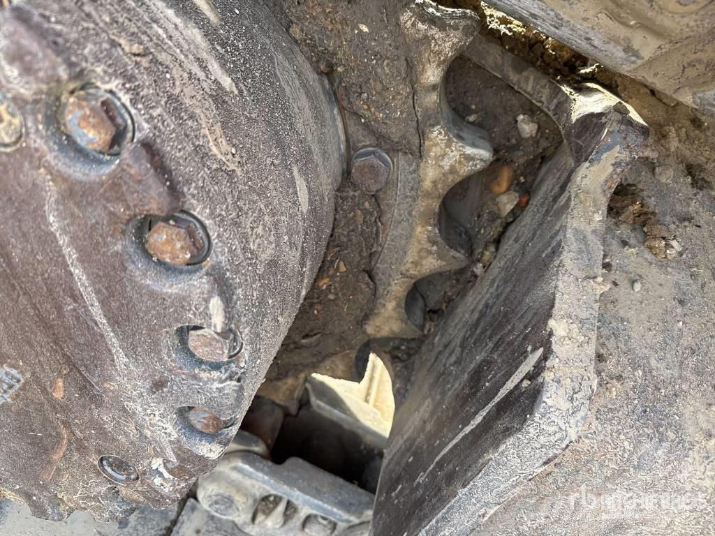 Volvo ECR235EL Pelle sur chenilles