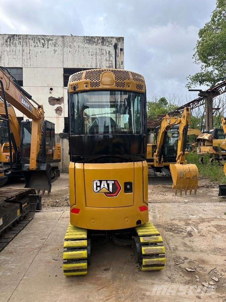 CAT 302 Mini pelle < 7t