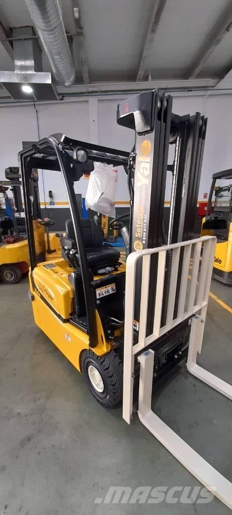 Yale ERP16VT SWB Chariots élévateurs électriques