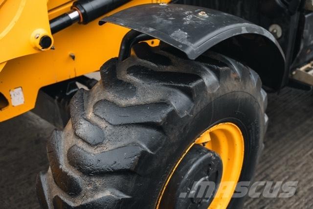 JCB 3CX Tractopelle
