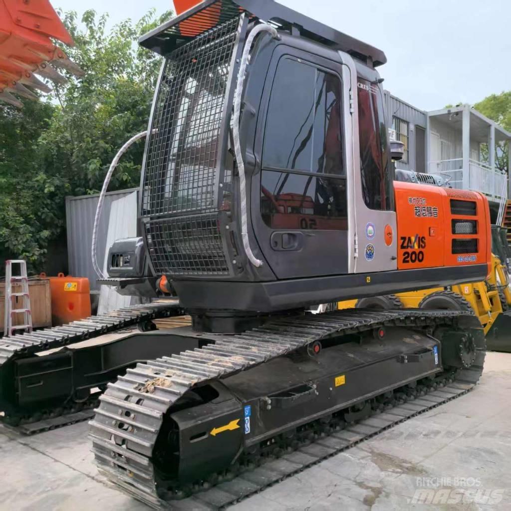 Hitachi ZX 200-3 G Pelle sur chenilles