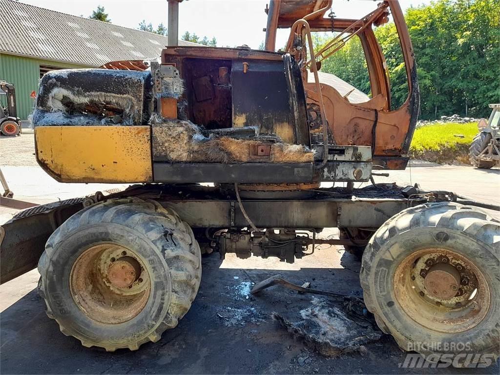 Liebherr A314 Tracteur