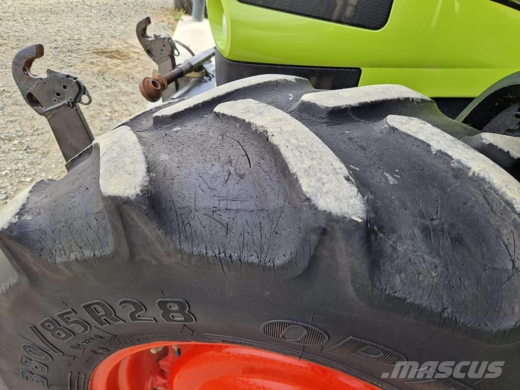 CLAAS Ares 557 ATZ Tracteur