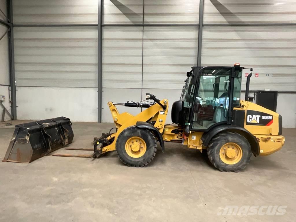 CAT 906 M Chargeuse sur pneus