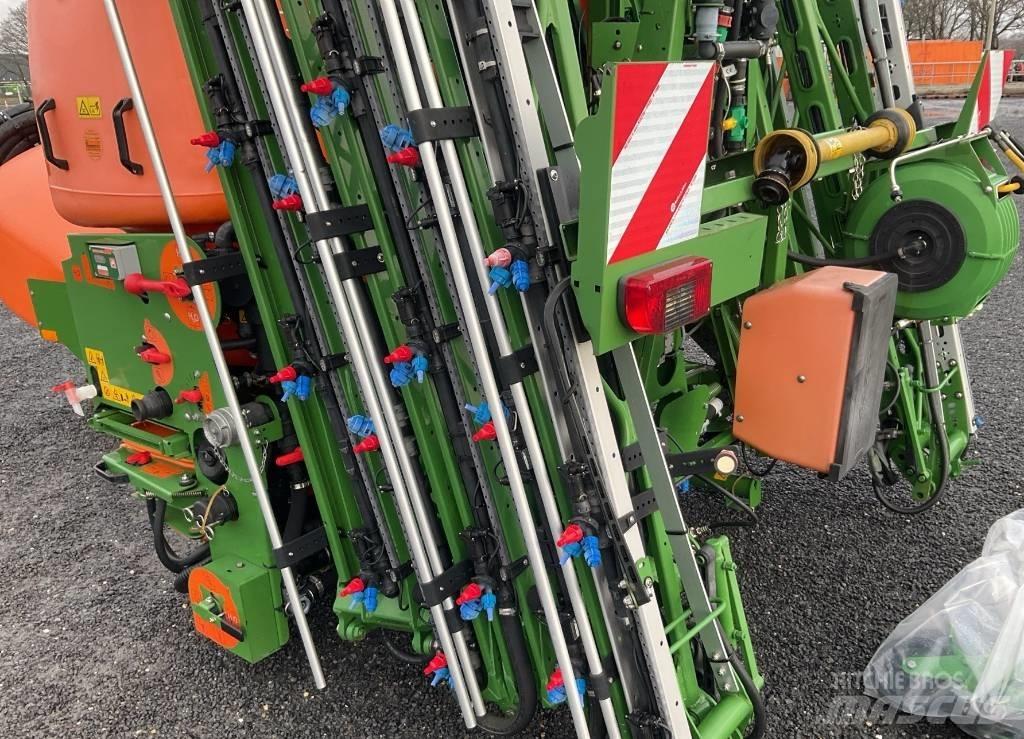 Amazone UF 1801 Pulvérisateurs traînés