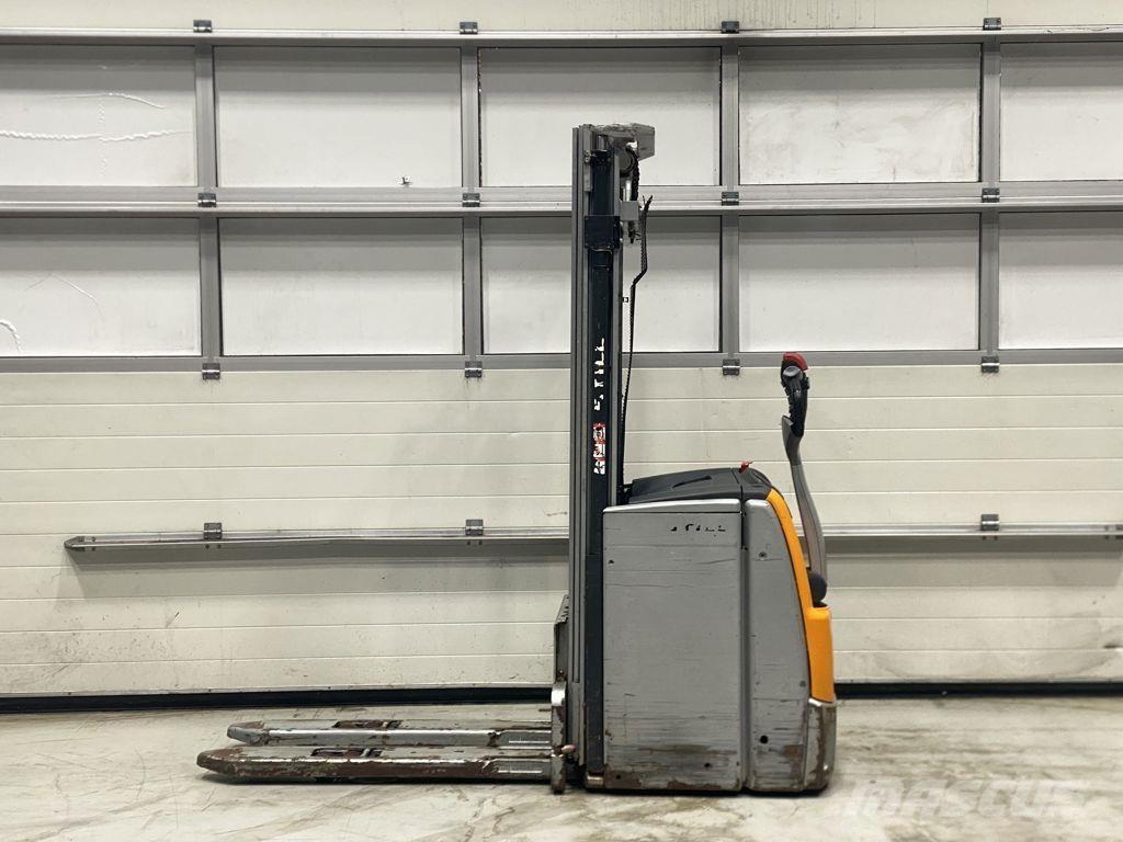 Still EXV14I Gerbeur accompagnant