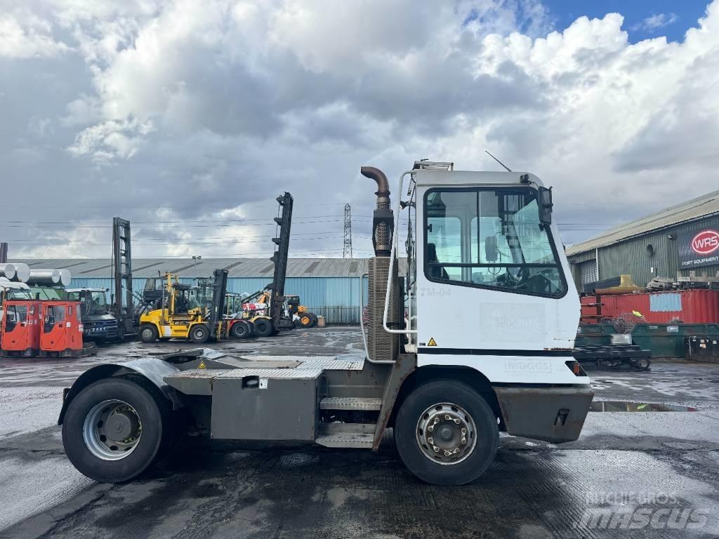 Terberg YT 222 Tracteur de manœuvre