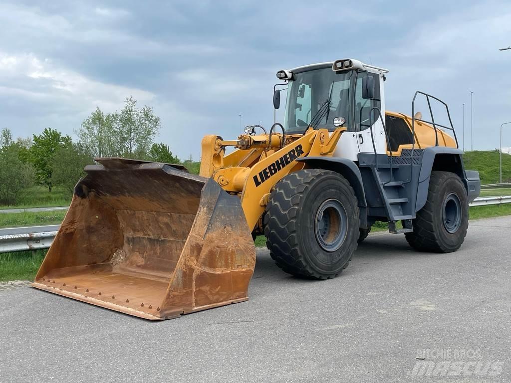 Liebherr L580 Chargeuse sur pneus