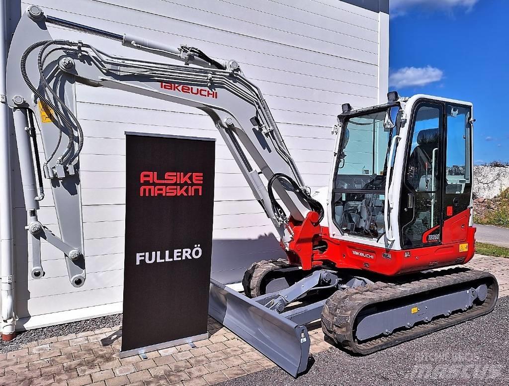 Takeuchi TB260 Mini pelle < 7t