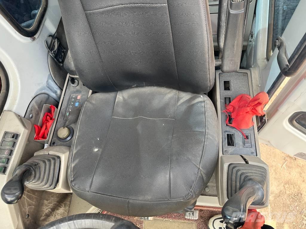 Doosan DH 150 W-7 Pelle sur pneus