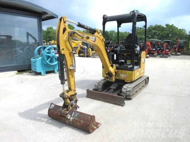 CAT 302 CR Mini pelle < 7t