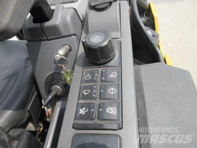 CAT 302 CR Mini pelle < 7t