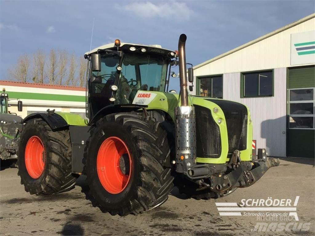 CLAAS XERION 4500 Tracteur