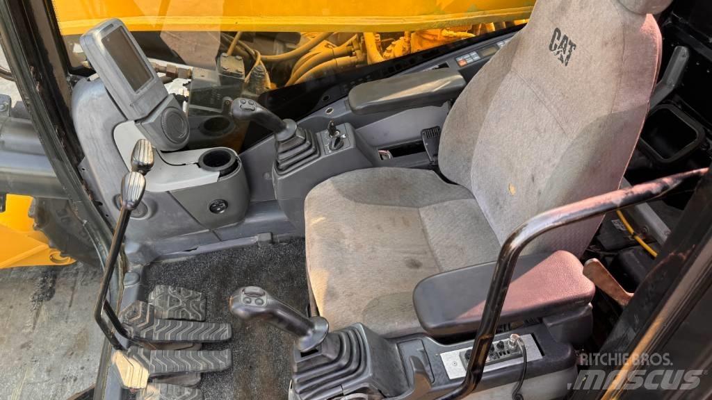 CAT 385CL Longreach Pelle longue portée