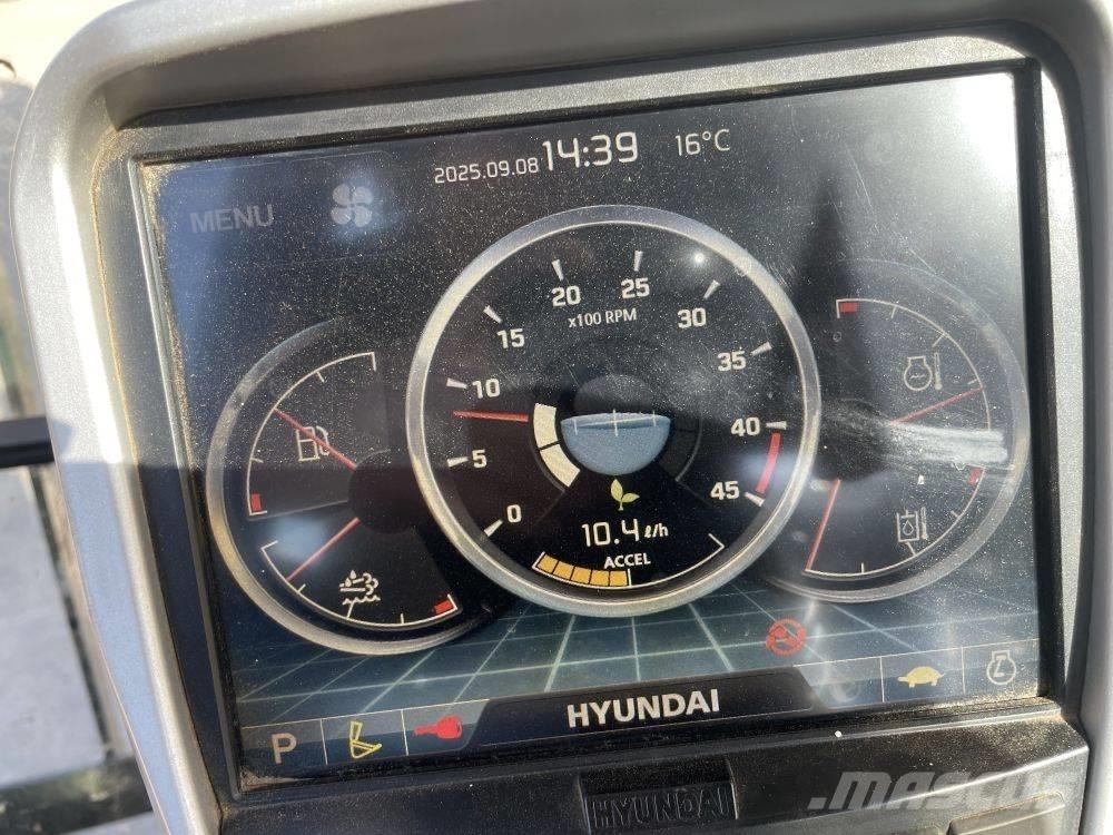 Hyundai HX 140 HW Pelle sur chenilles