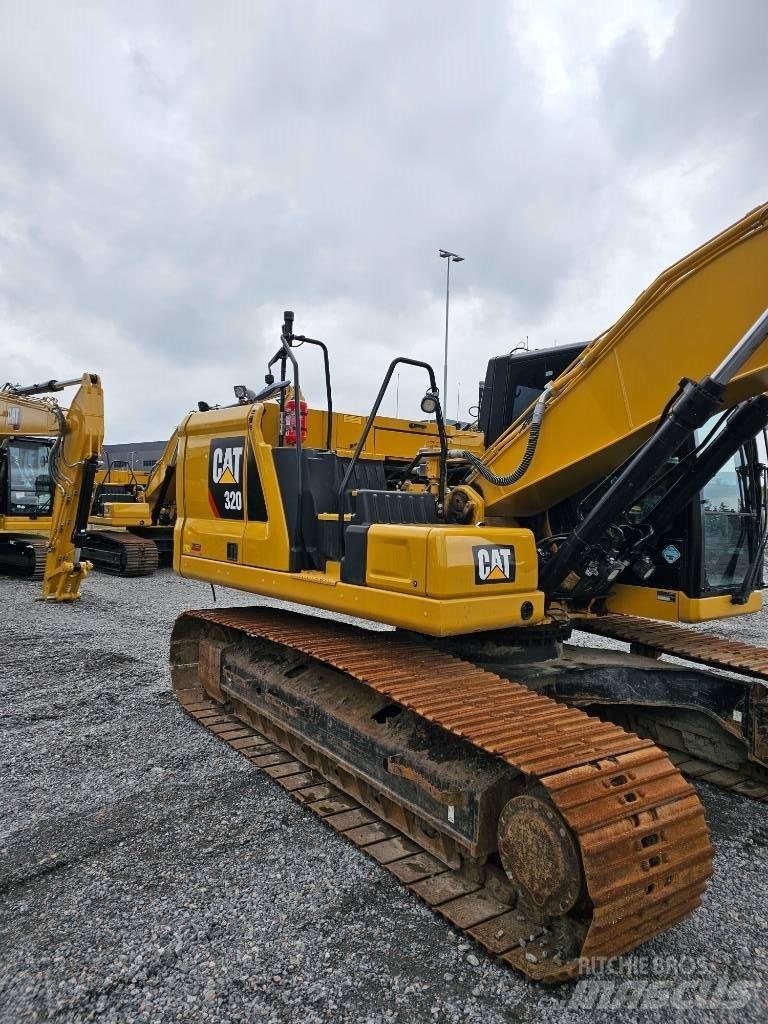 CAT 320 Pelle sur chenilles