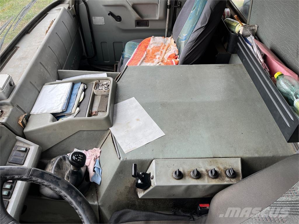 Tatra T 815 6X6 Camion benne