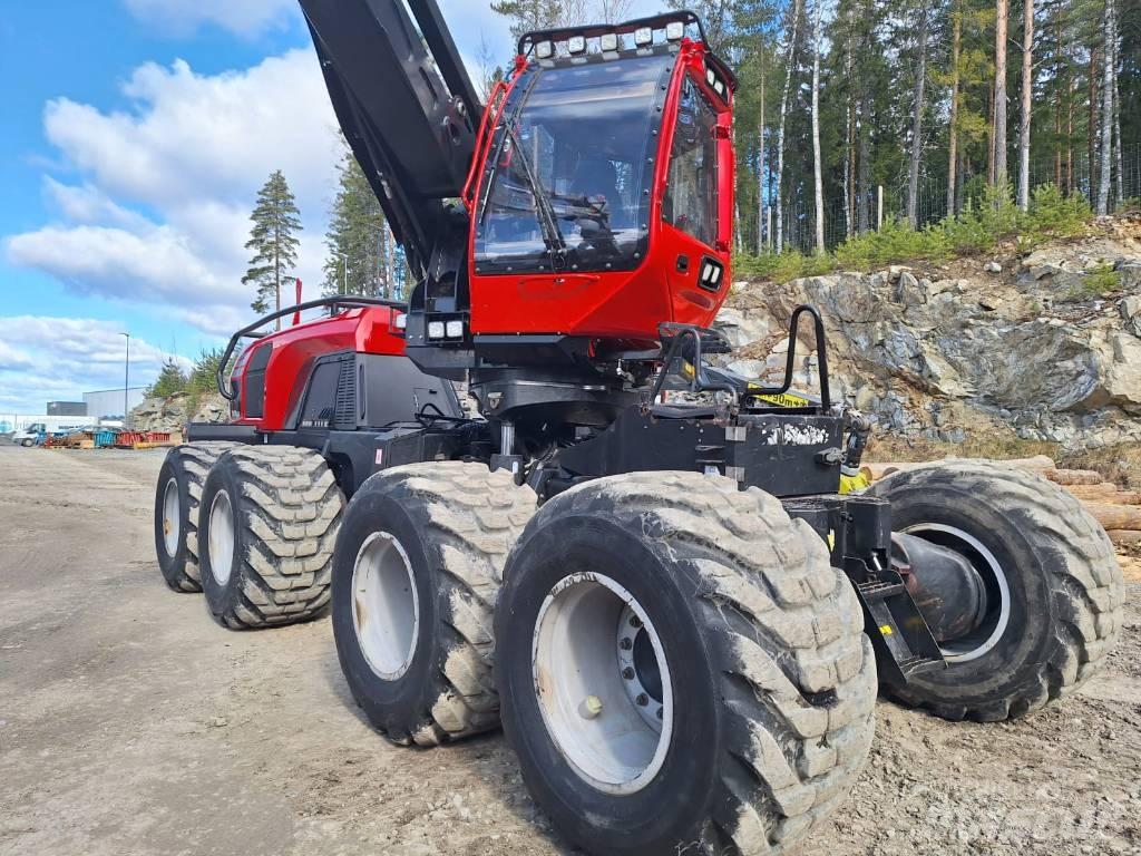 Komatsu 931 XC Abatteuse