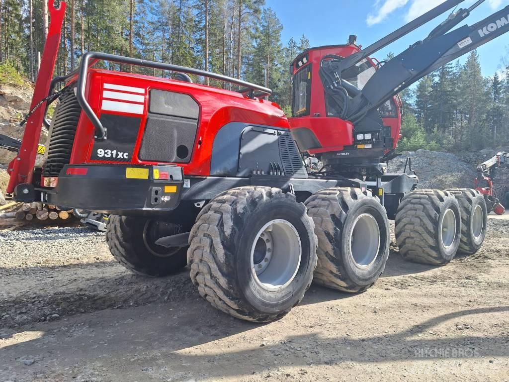 Komatsu 931 XC Abatteuse