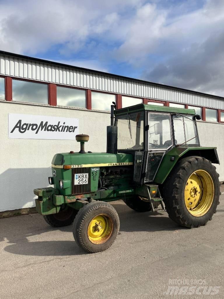 John Deere 3130 Tracteur