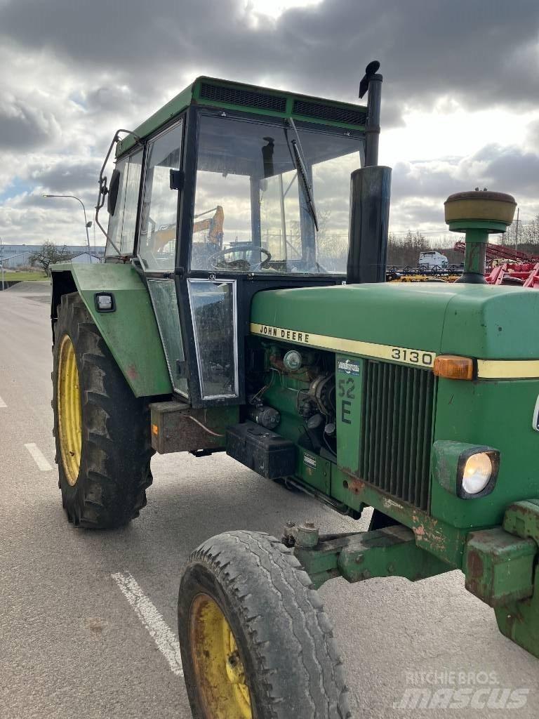John Deere 3130 Tracteur