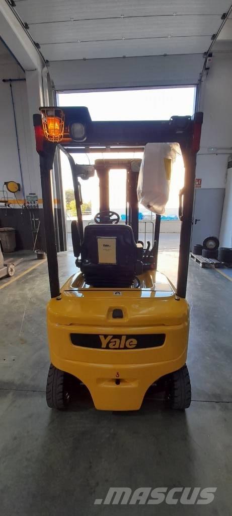 Yale ERP 18 VF MWB Chariots élévateurs électriques
