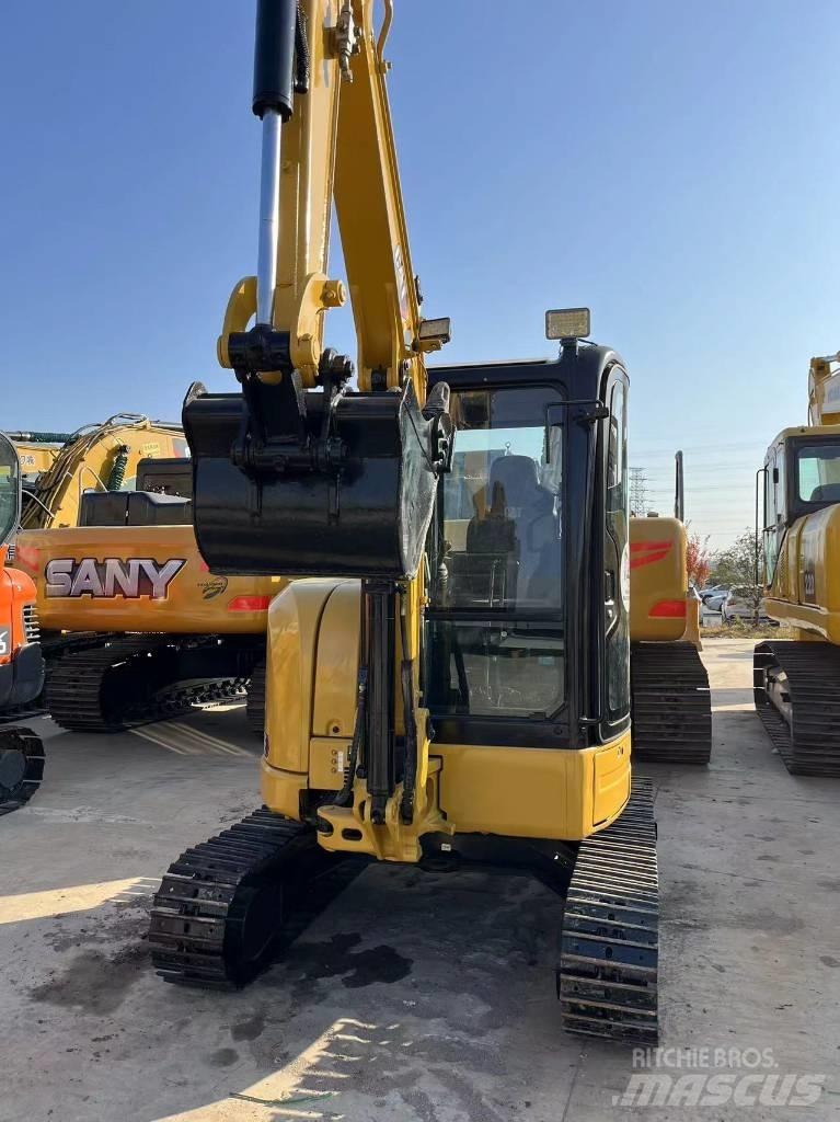CAT 303.5E Mini pelle < 7t