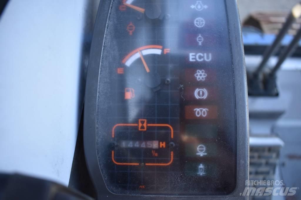 Hitachi SCX700 Grue sur chenilles