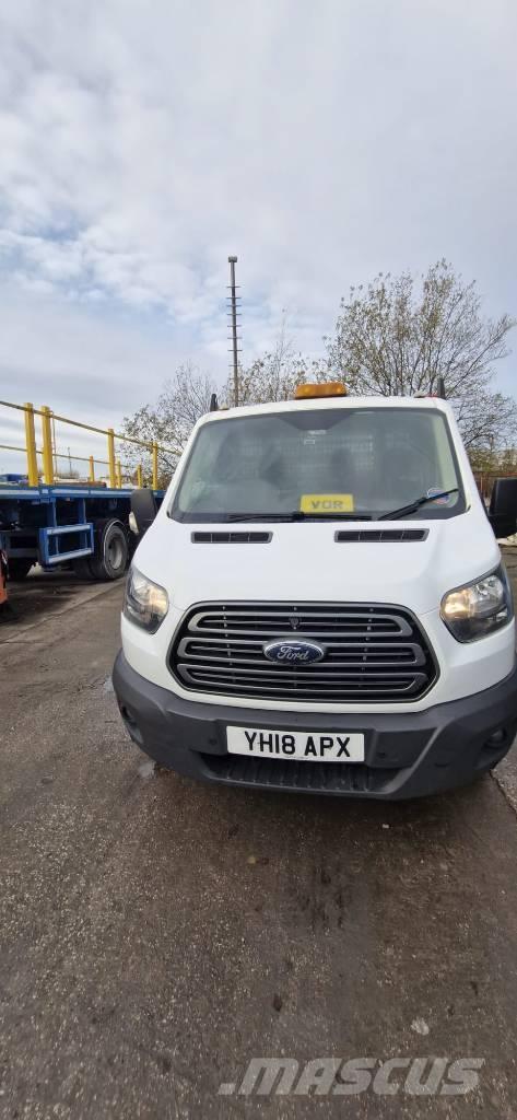Ford Transit 350 Utilitaire benne