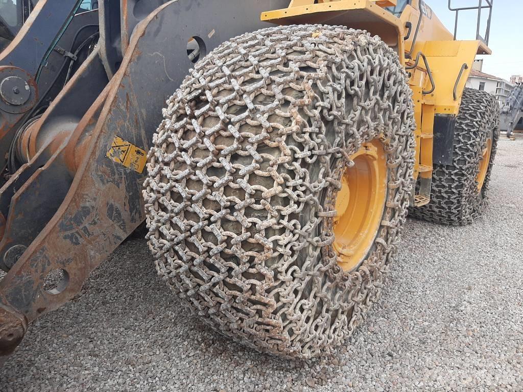 Volvo BM L220H Chargeuse sur pneus