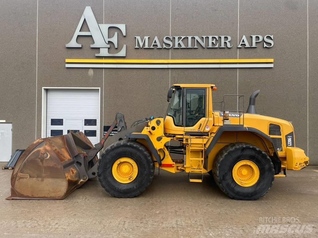 Volvo L220G Chargeuse sur pneus