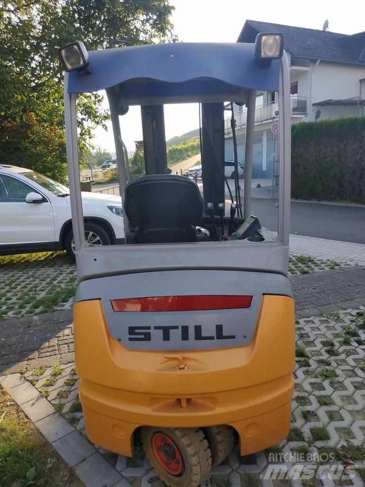 Still RX 20-20 Chariots élévateurs électriques