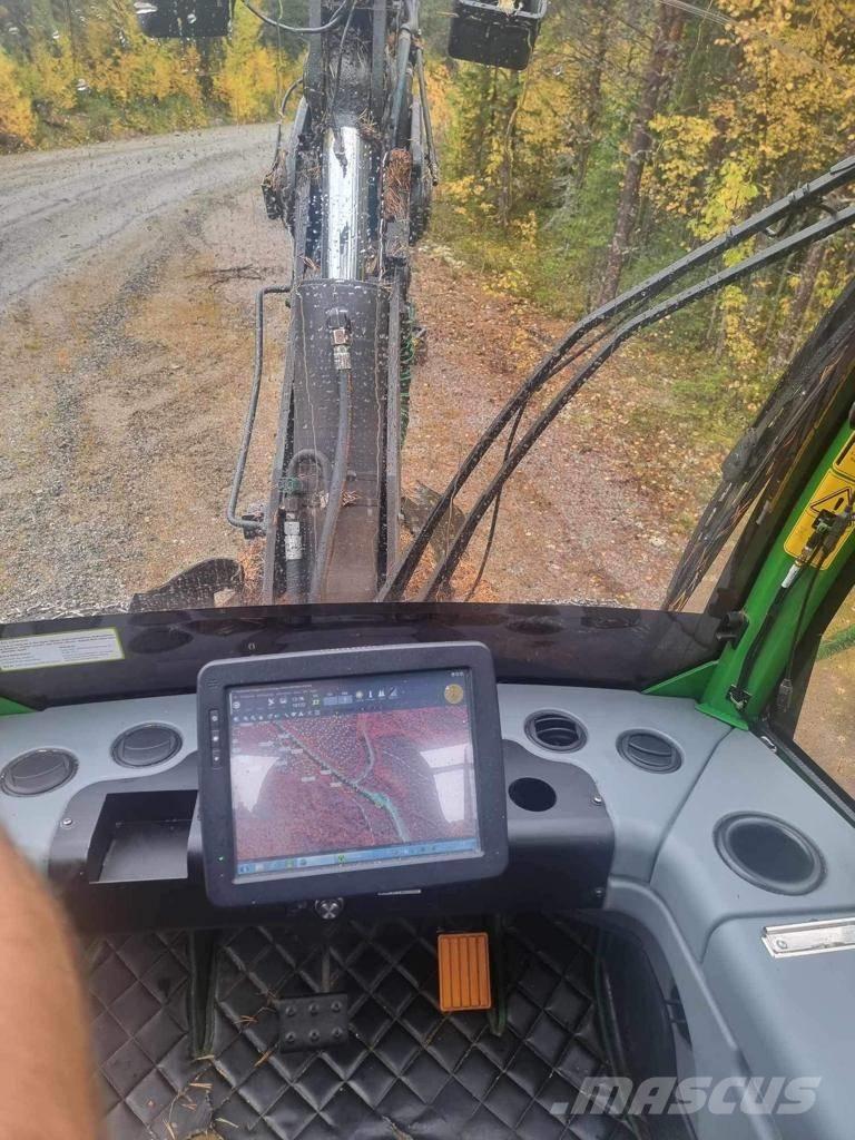 John Deere 1070 G Abatteuse