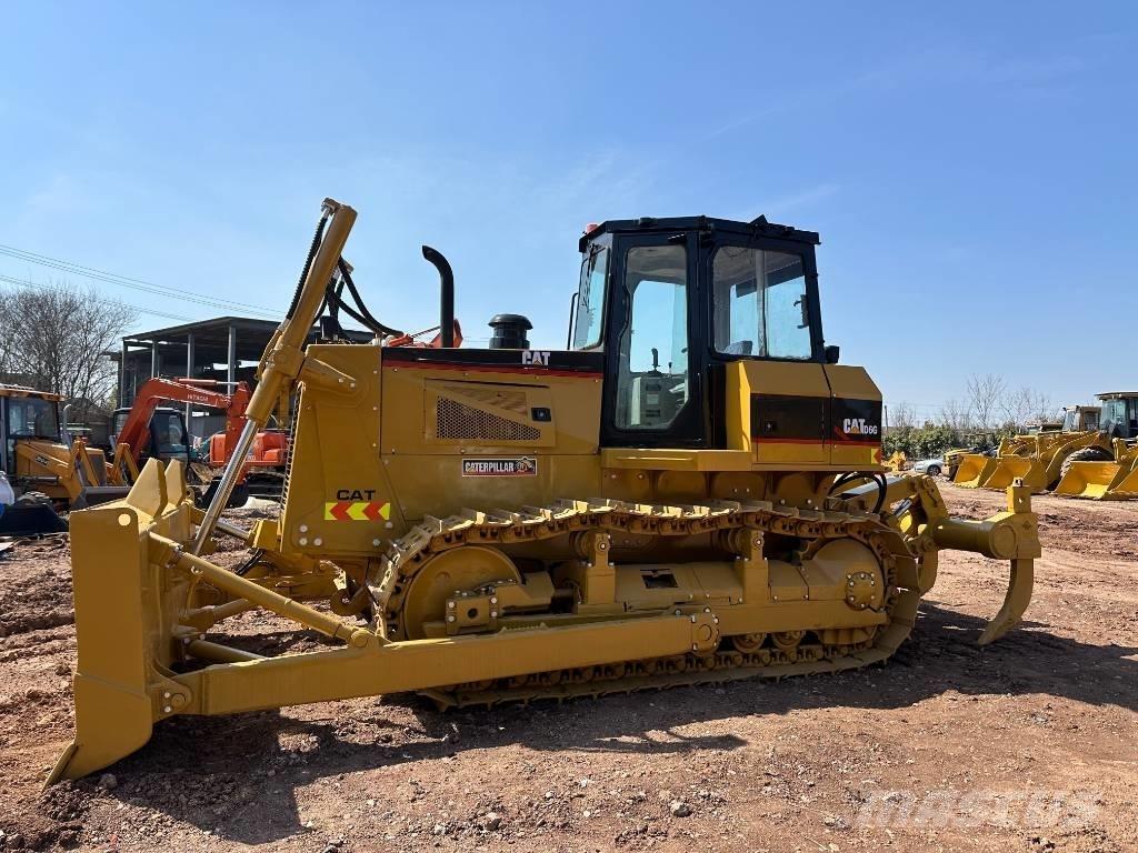 CAT D6G Bouteurs sur chenilles