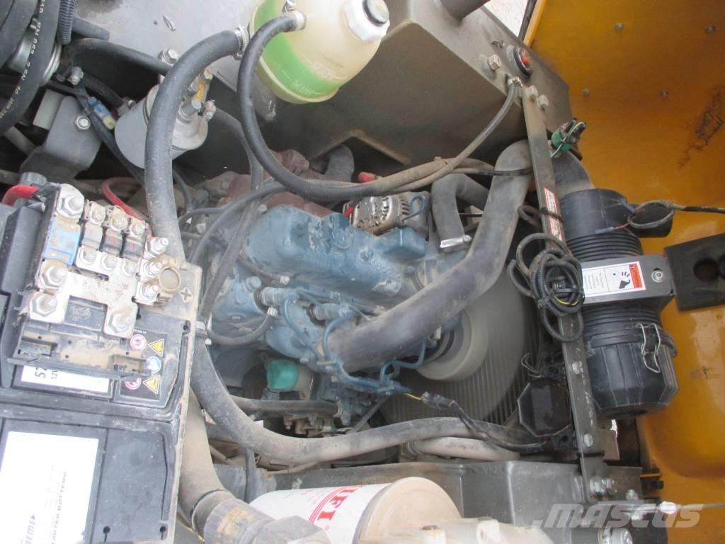 Ausa D 100 AHA Mini tombereau