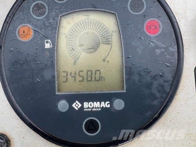 Bomag BW 138 AD-5 Rouleaux tandem