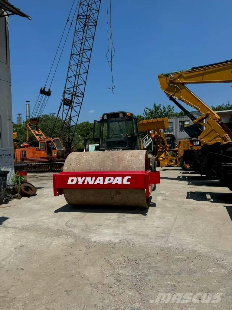 Dynapac CA 30 D Rouleaux monocylindre