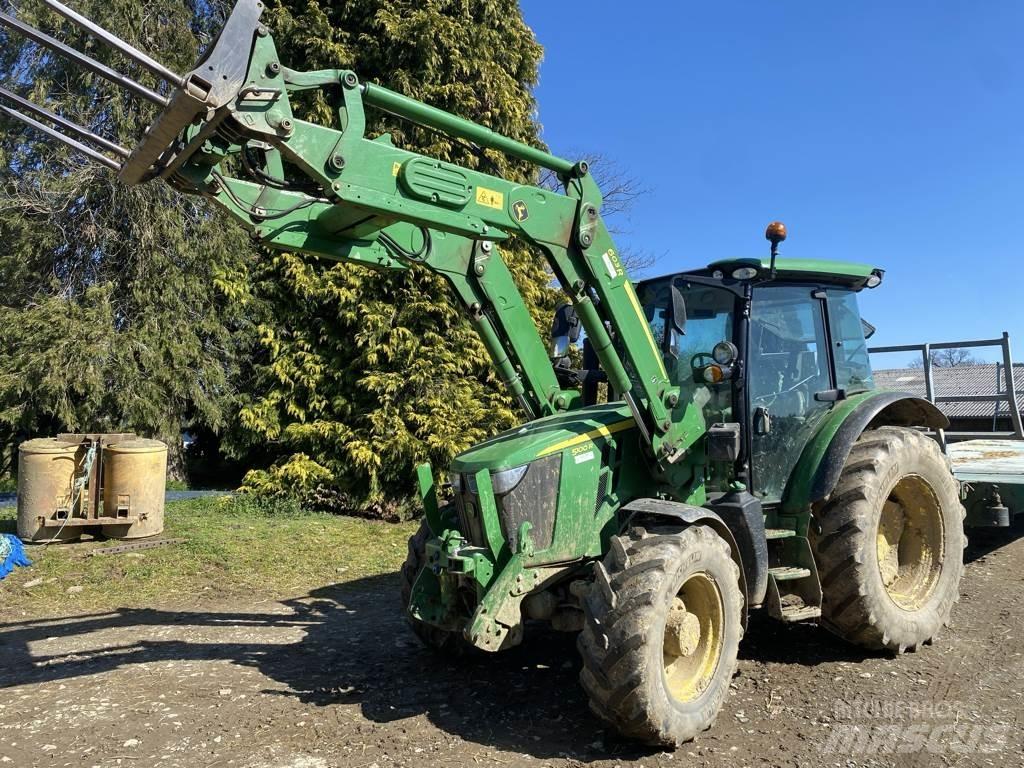 John Deere 5100 R Tracteur