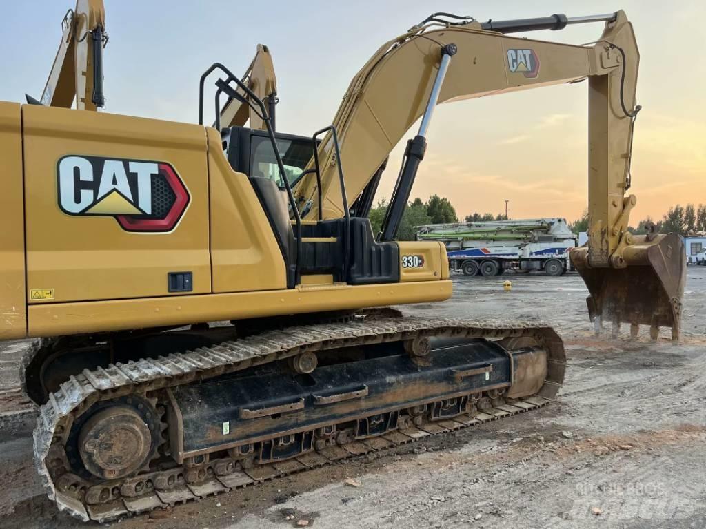 CAT 330 GC Pelle sur chenilles
